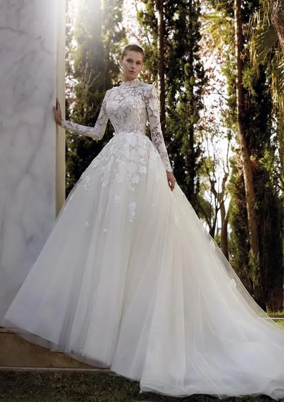 menyasszonyi ruha 2023
