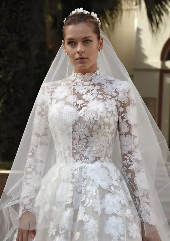 Menyasszonyi ruha 2023