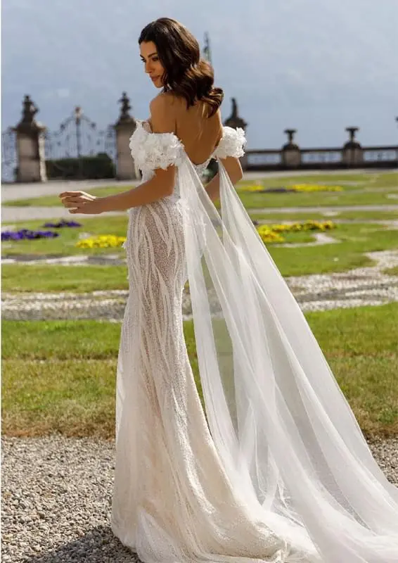 Menyasszonyi ruha Oksana Mukha 2024